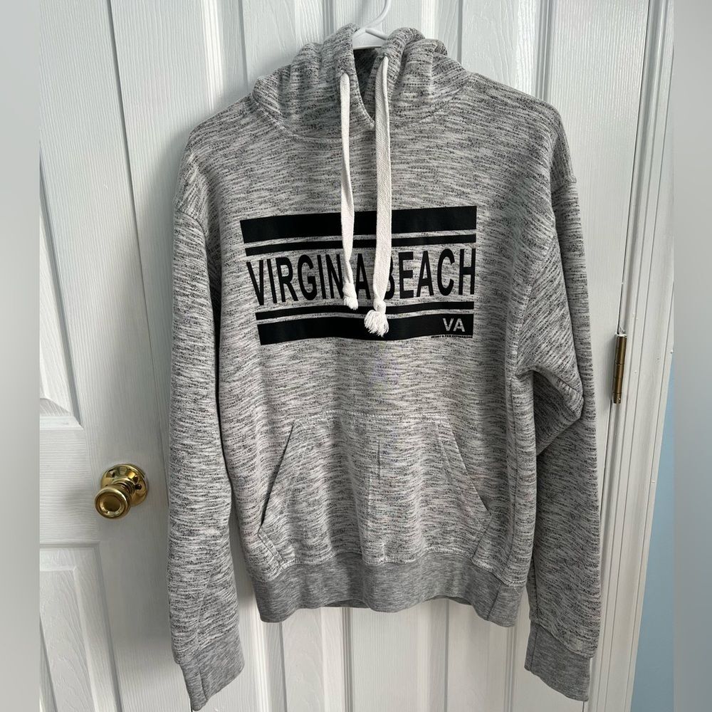 Jon Lauren Virginia Beach Womens Medium Grey Cotton Long‎ Sleeve Hoodie